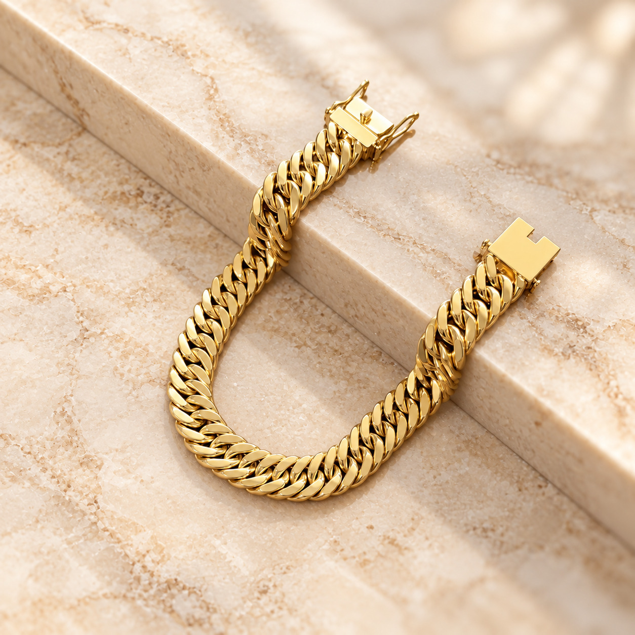 Foto editorial provisória para Pulseira grumet em ouro 18K